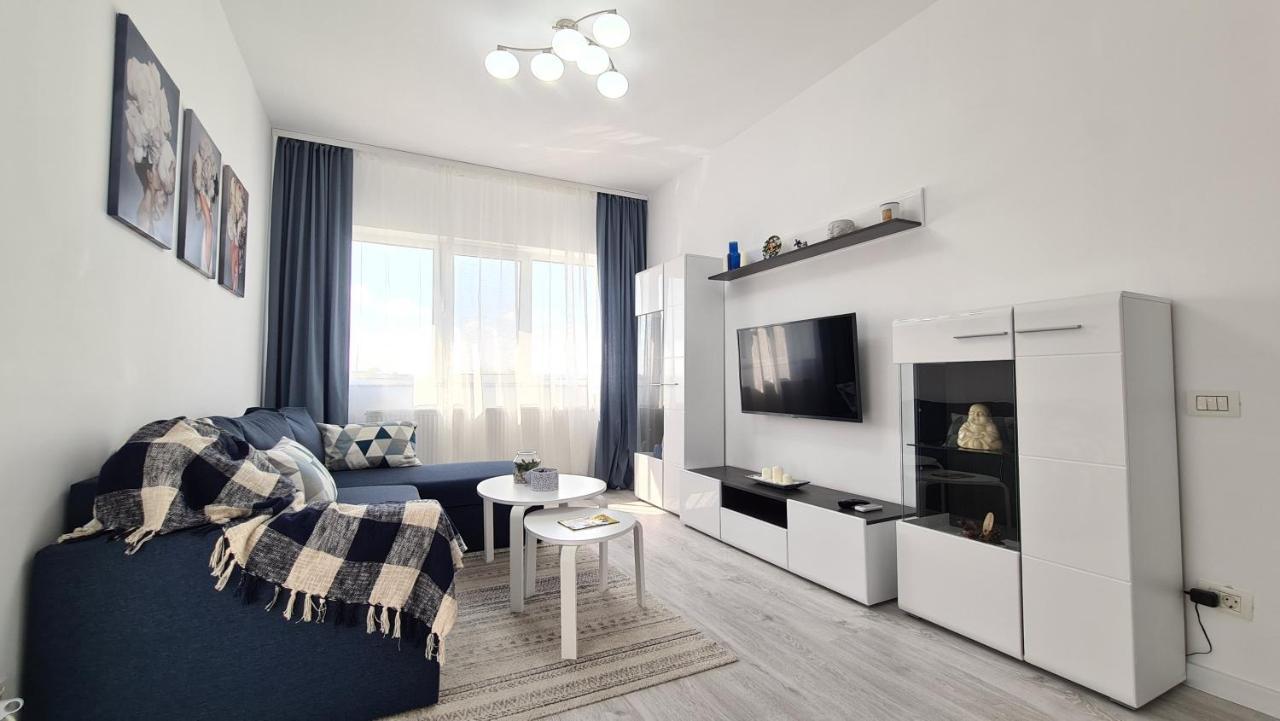 Bright Stylish Apartment In Pitesti Piteşti Esterno foto